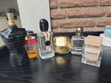 Leere Marken Parfümflaschen