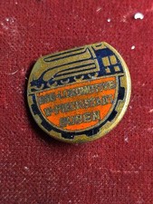 Alte Anstecknadel Brosche Fußball BSG Lokomotive W  Pieck Stadt Guben [245]