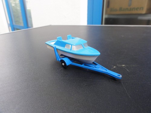 Matchbox boat and - trailer, nr