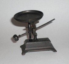 Alte Waage (2) Gewicht fehlt! Play Me Spain - Anspitzer Bleistiftspitzer Metall