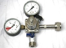 Co2-Druckminderer "Cornelius"