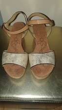Wedges Gold Mit Korkabsatz