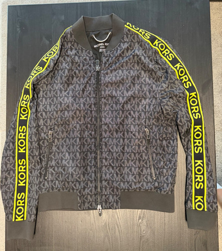 Michael kors logo - michael, tape