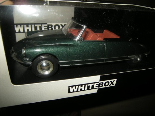 White box citroen ds 19 - box,