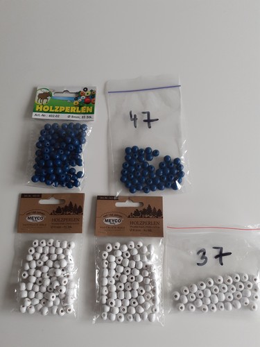 132 holzperlen blau - 132,