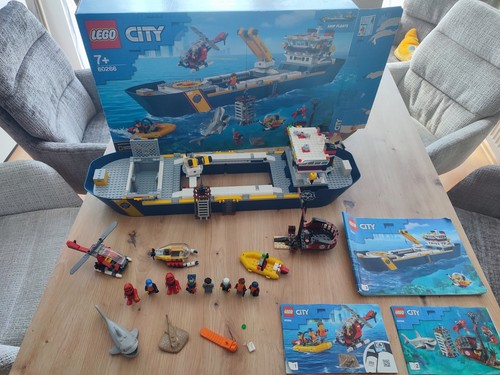 Lego city 60266 - city,