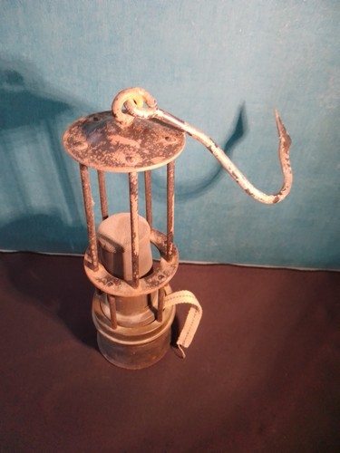Antike grubenlampe bergbau - x,
