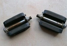 Biete Pedalsatz für Simson
