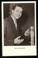 Ansichtskarte Musiker Fred Frohberg mit charmantem Lächeln 