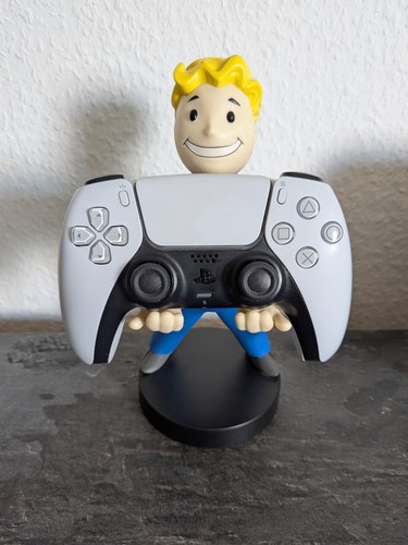 Fallout vault boy cable guy - 76,