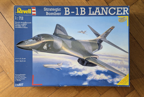 Revell lancer flugzeug - lancer,
