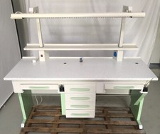 Labortisch Arbeitstisch Doppelarbeitsplatz Labor Dental weiß mit Licht  GEPFLEGT