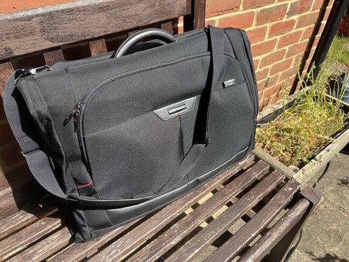 Samsonite schwarzer anzug und - samsonite,