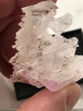 1 Stück Kunzit Rohstein