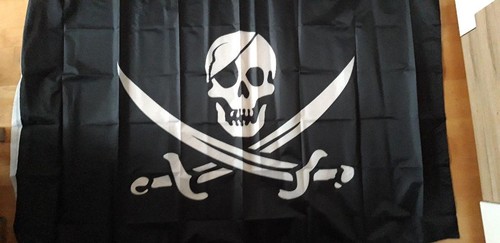 Hochwertige piratenflagge - hochwertige,