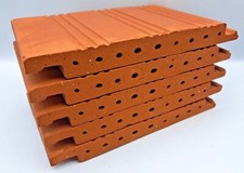 Bienenziegel Bruthülsen