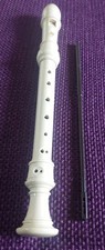 S Marke Sopranino Blockflöte P-100 elfenbein, mit Putzstab, gebraucht TTB