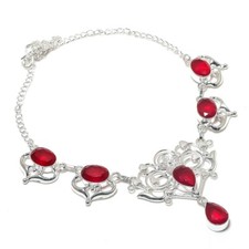 Handgefertigte Halskette roter