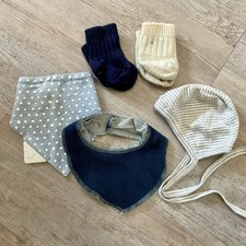 Set, 5 Teile, Baby, Erstlingsausstattung, Mütze, Halstuch, Socken