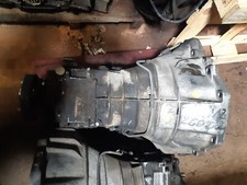 5 Gang Schaltgetriebe 717412 260.000 Km Mercedes-Benz W124 190 E W201