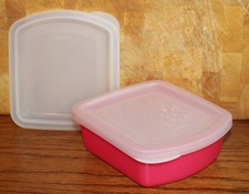 original Tupperware | Four Seasons Lunchbox #2864 mit 2 passenden Deckeln 2863
