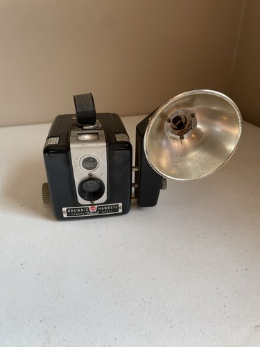 Kodak brownie hawkeye flash - brownie,