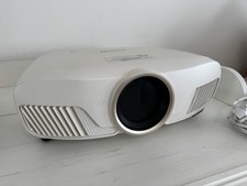 Epson EH TW7400 2160p HDR