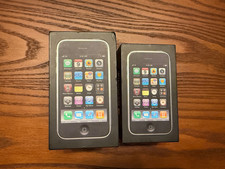 2 x Iphone 3GS Original Leerverpackungen OVP