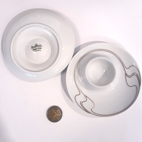 Porzellan eierbecher mit - st.,