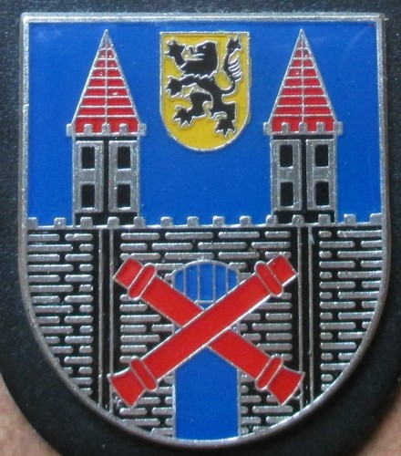 Brustanhänger