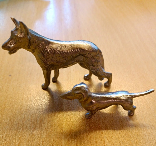 Dekofiguren aus metall - aus,
