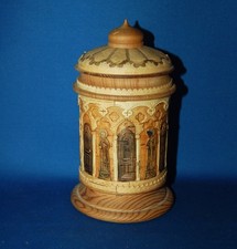 Ein russischer Birkenrinde handgefertigter Heiliger und Kirche Holztopf mit Deckel