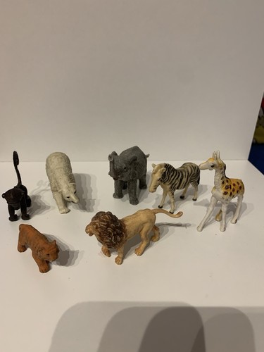 Tierfiguren - ,