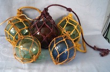 5 Kugeln mit Beleuchtung grün