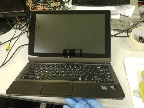 Toshiba satellite ultrabook - toshiba,