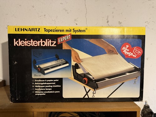 Tapeziermaschine