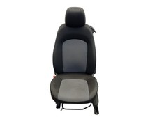 Sitz links vorn 3-Türer für