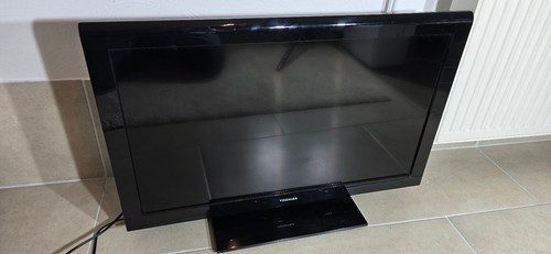 Zoll lcd toshiba - zoll, lcd-tv