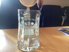 Geschliffener Bierkrug Mit Deckel (Gravur auf dem Deckel Schluckspecht)