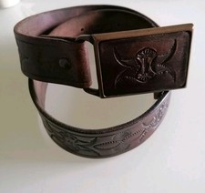 Schöne Schnalle und Gürtel