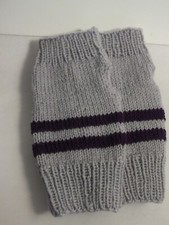 Handstulpen Handschuhe Armstulpen Pulswärmer handgestrickt hellgrau mit Streifen