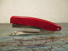 Vintage Mini Heftgerät Hika Rexel 29 Taschenhefter rot 7cm Metall Hefter