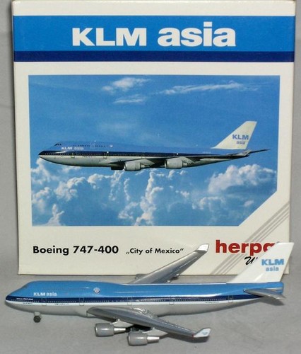 Herpa wings 500 - herpa, boeing