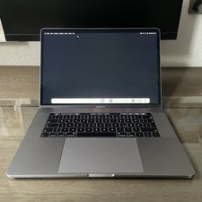 Apple MacBook Pro 15 Zoll 2018 Intel i7 2.20 GHz 256 Gb SSD 16 GB RAM