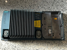 Siemens Sinamics G120D 6SL3525-0PE17-5AA1 Frequenzumrichter 6SL3 525-0PE17-5AA1