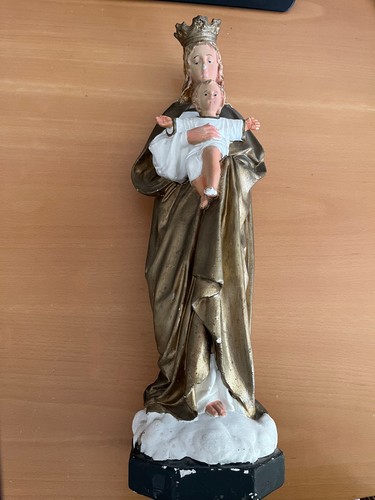 Madonna mit kind aus gips - madonna,