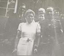 Kriegshochzeit Braut Frau Mann