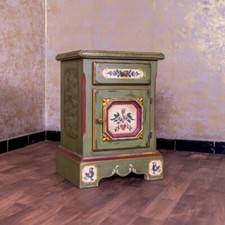 Voglauer Nachttisch Altgrün