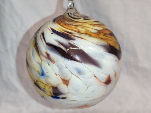 Schöne glaskugel mit - glaskugel, Öse