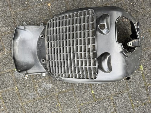 Kühlerabdeckung für piaggio - kühlerabdeckung,
